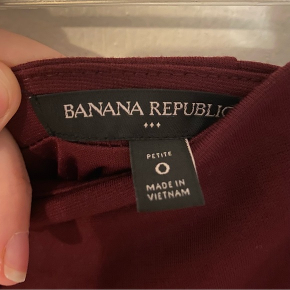 Burgundy Skirt Banana Republic - Picture 1 of 4